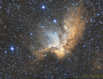 2020/09 NGC 7380 - Zauberernebel in Bicolor (HaOIII) Der Zauberernebel ist ca. 7000 Lichtjahre entfernt und 100 Lichtjahre groß. Der Nebel hat einen offenen Sternhaufen eingebettet und liegt im Sternbild Kepheus....